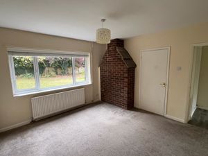 Photo 25- click for photo gallery